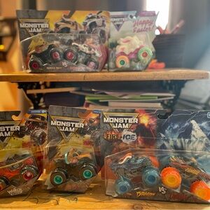 Kids Toy Monster Truck - Multicolor (Pack)
